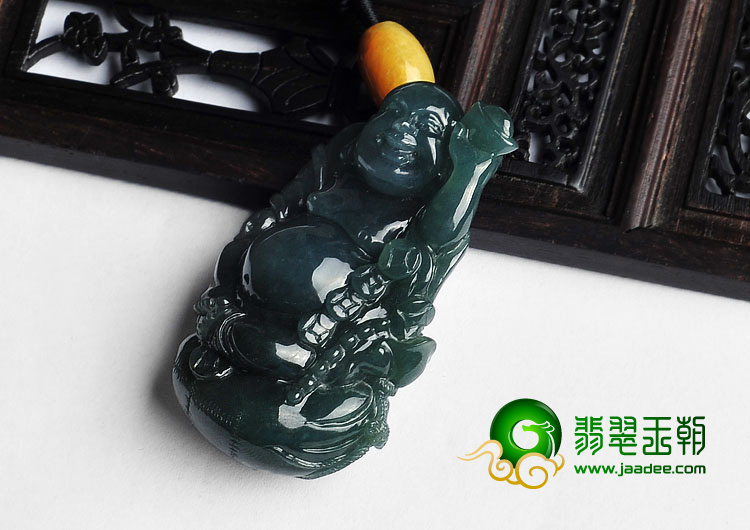 冰种油青缅甸翡翠A货布袋和尚挂件