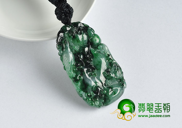糯冰种翠色缅甸翡翠A货鸟语花香挂件
