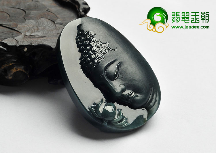 糯冰种蓝水缅甸翡翠A货释迦牟尼佛挂件