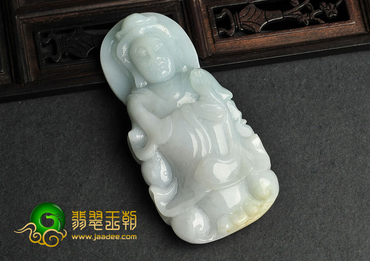 糯冰种晴水缅甸翡翠A货观音挂件