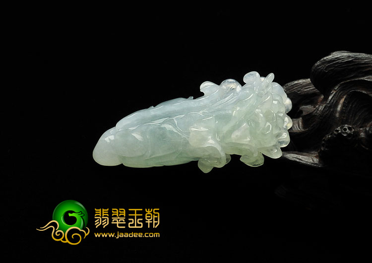糯冰种晴水缅甸翡翠A货白菜挂件
