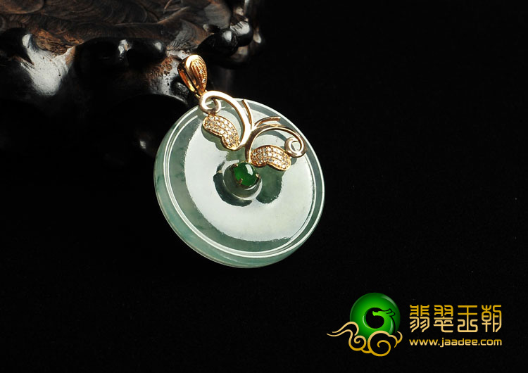 冰种飘花缅甸翡翠A货镶金平安扣胸坠（真钻）