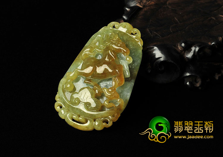 糯冰种褐黄翡缅甸翡翠A货马挂件