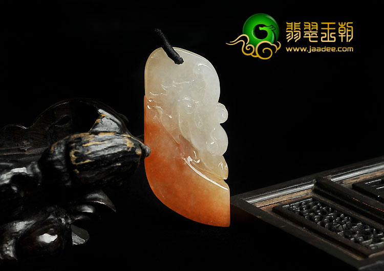 糯冰种红黄翡缅甸翡翠A货龙牌挂件