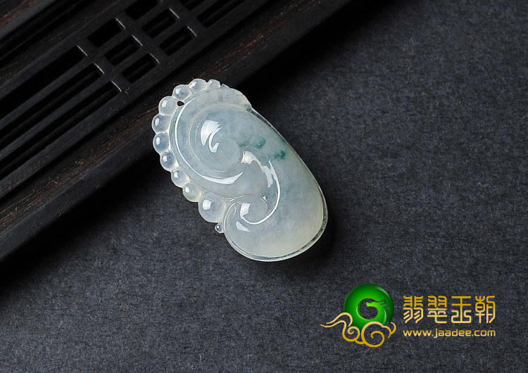 冰种飘花缅甸翡翠A货如意寿挂件