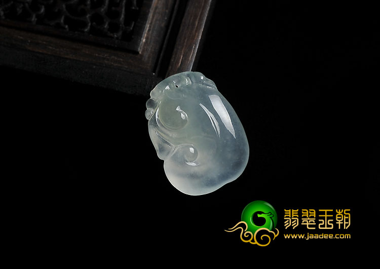 冰种飘花缅甸翡翠A货如意挂件
