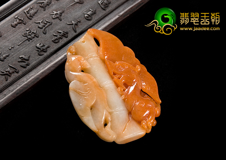 糯冰种红黄翡缅甸翡翠A货龙凤呈祥挂件