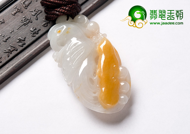 糯冰种黄翡缅甸翡翠A货英明神武挂件