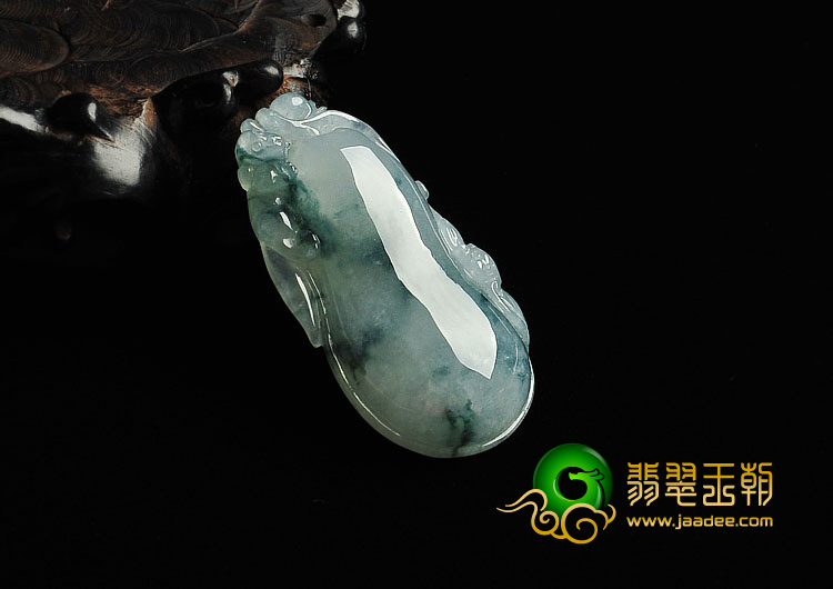 糯冰种飘花缅甸翡翠A货福瓜挂件