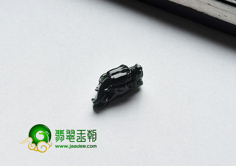 冰种墨翠缅甸翡翠A货龙头戒面