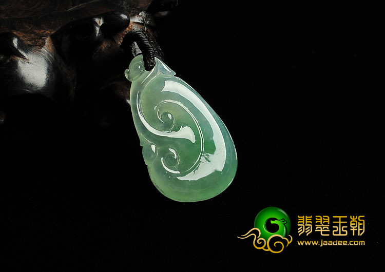 冰种飘翠缅甸翡翠A货如意挂件