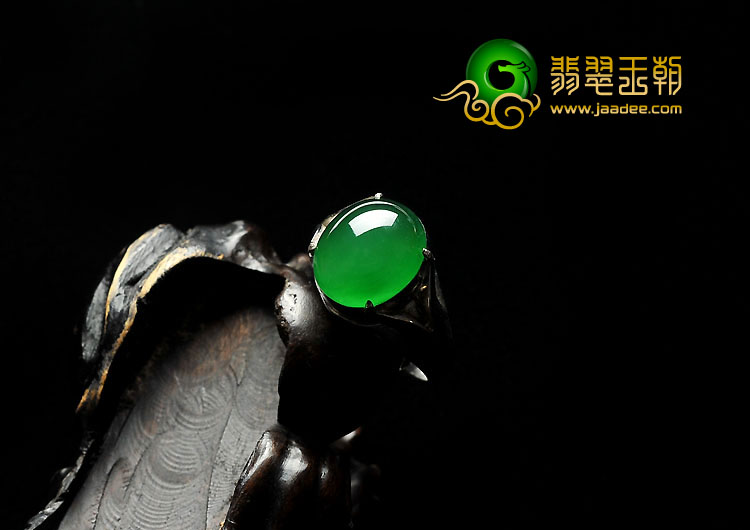 冰玻种菠菜绿缅甸翡翠A货戒面