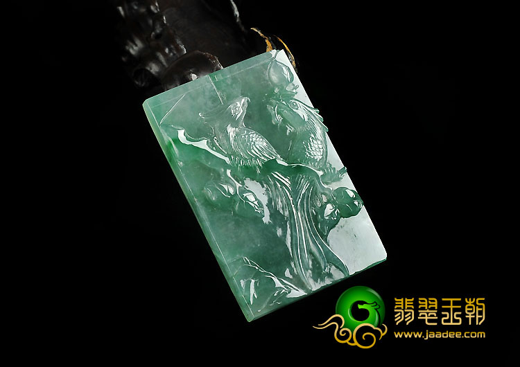 冰种翠色缅甸翡翠A货喜上眉梢挂件