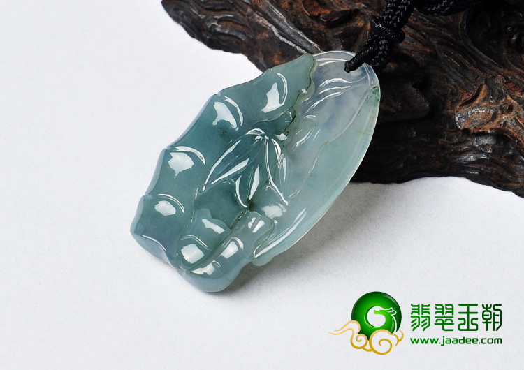 冰种飘花缅甸翡翠A货节节高挂件