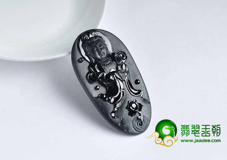 糯冰种墨翠缅甸翡翠A货观音挂件