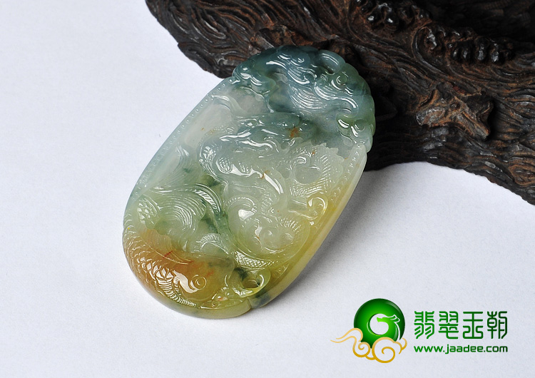 冰种飘花带黄翡缅甸翡翠A货鱼龙挂件
