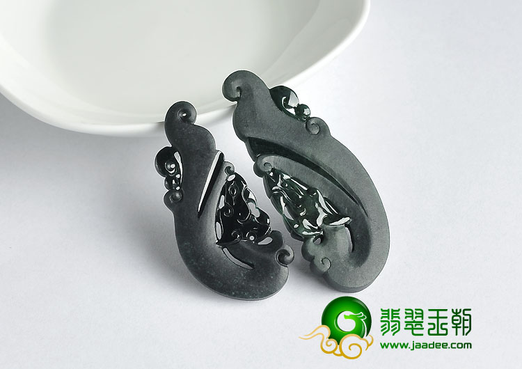 冰种墨翠缅甸翡翠A货仿古龙挂件（一对）