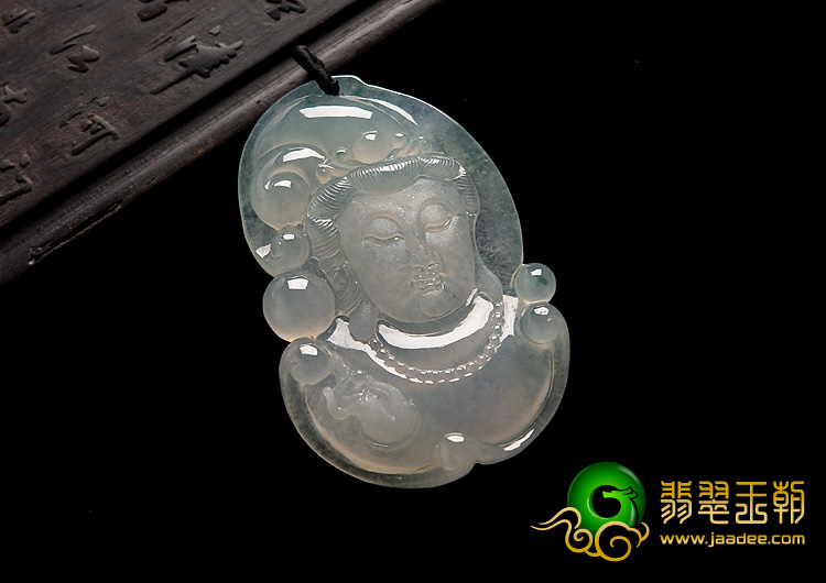 冰种略飘花缅甸翡翠A货观音头挂件