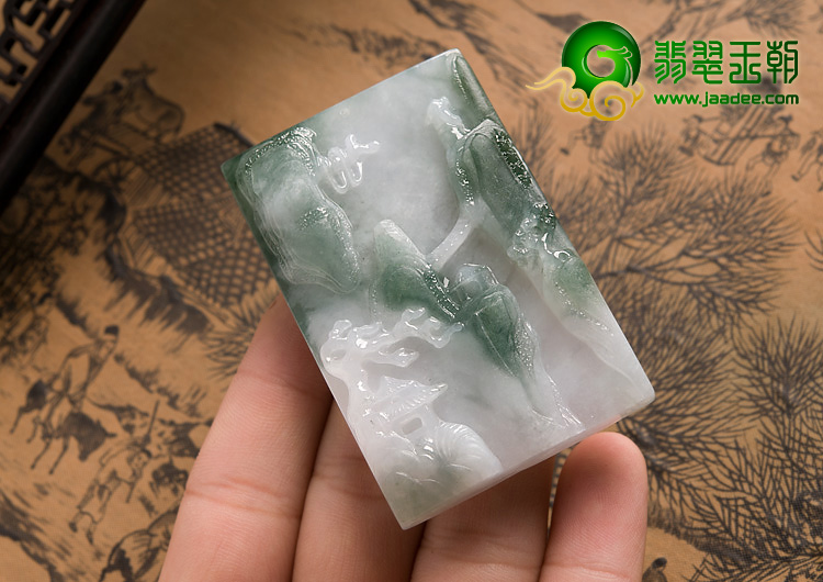 糯冰种青色缅甸翡翠A货山水画卷挂件