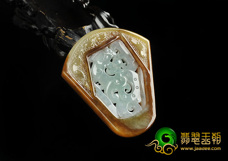 糯冰种褐黄翡缅甸翡翠A货仿古龙牌挂件