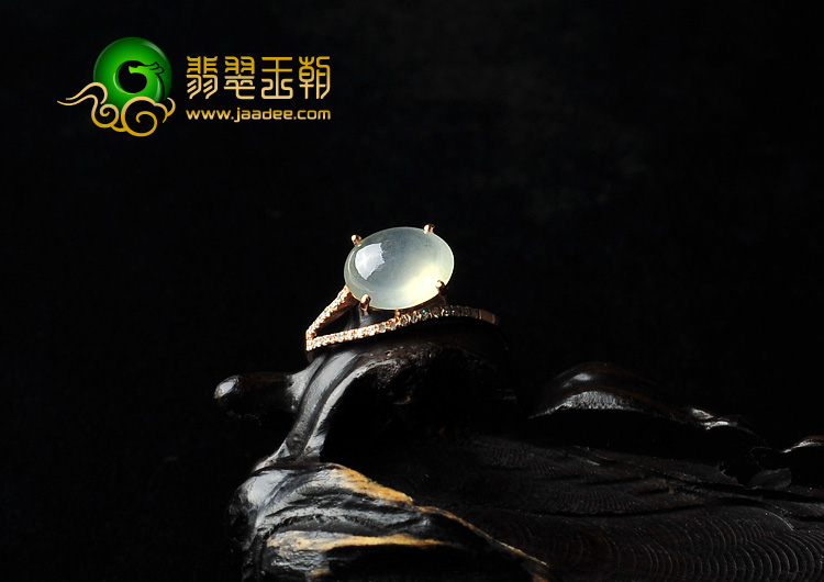 冰玻种缅甸翡翠A货镶玫瑰金戒指（真钻）