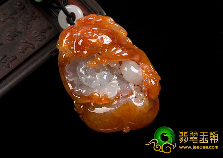 冰种红黄翡缅甸翡翠A货富贵花开挂件