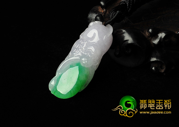 冰种淡春带彩缅甸翡翠A货福寿如意挂件