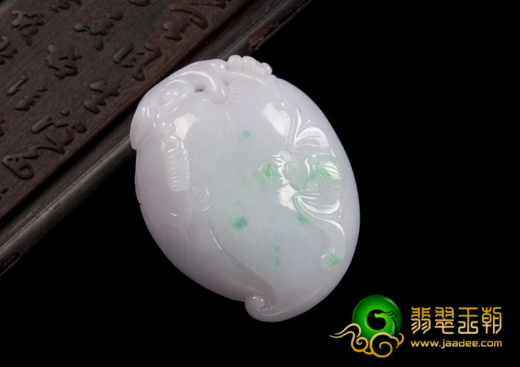 糯冰种飘翠缅甸翡翠A货寿桃挂件