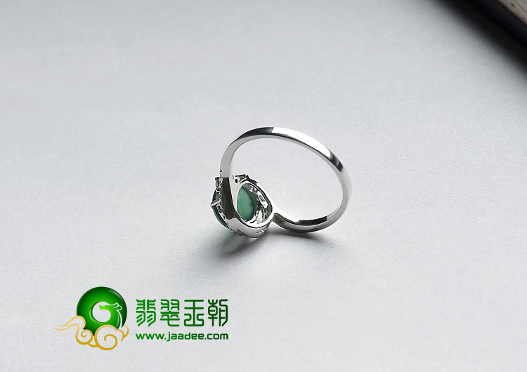 https://jdimg.jaadee.net//images/201212/goods_img/23279_P_1355261096367.jpg