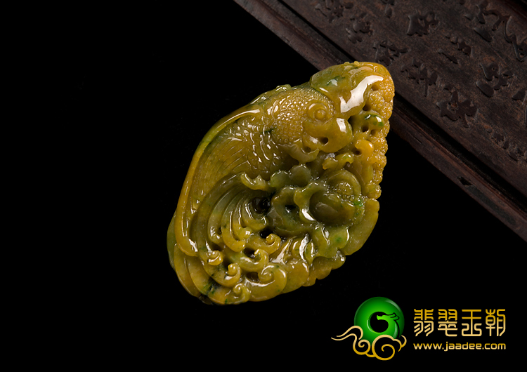 糯冰种黄加绿缅甸翡翠A货英明神武挂件