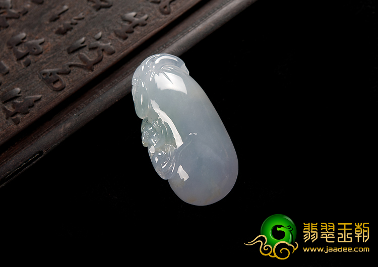 冰种淡紫罗兰缅甸翡翠A货福瓜挂件