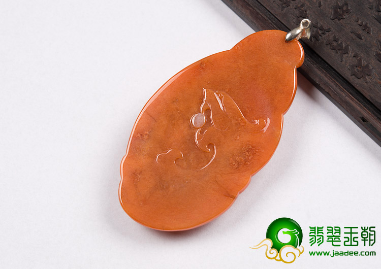 细糯种红黄翡缅甸翡翠A货龙凤呈祥挂件