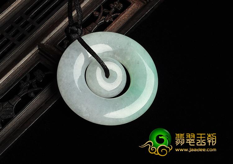 糯冰种晴水缅甸翡翠A货平安环挂件