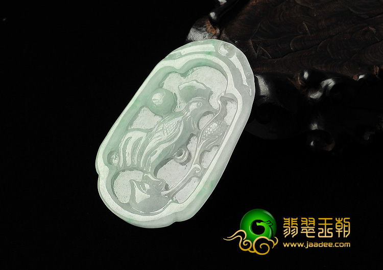 冰种晴水缅甸翡翠A货鸡牌挂件