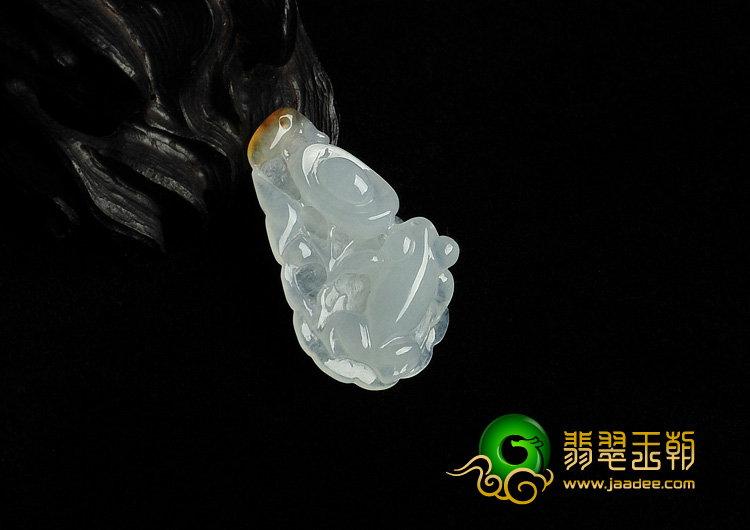 冰种飘黄翡缅甸翡翠A货青蛙挂件