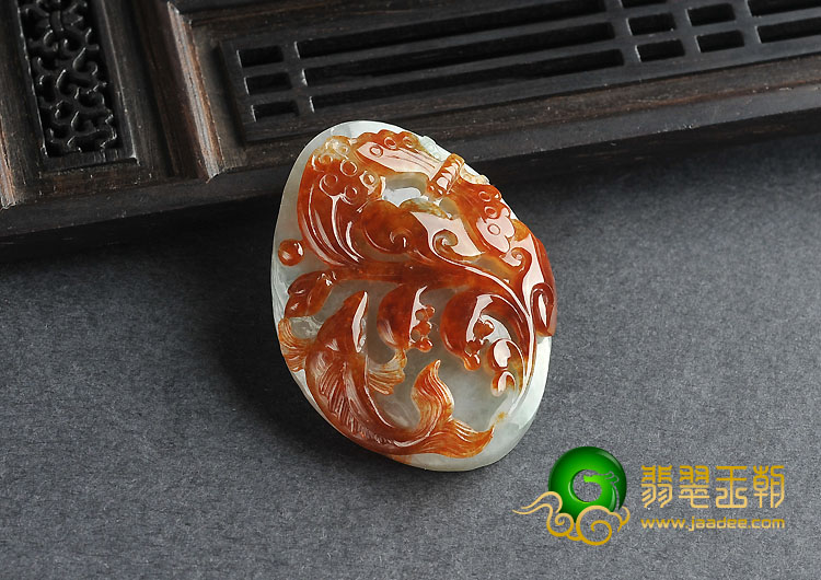 糯冰种红黄翡略飘花缅甸翡翠A货年年有余挂件