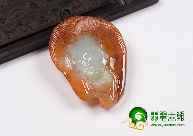 糯冰种红黄翡缅甸翡翠A货仕女头挂件