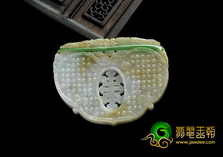 糯冰种黄加绿缅甸翡翠A货仿古如意牌挂件