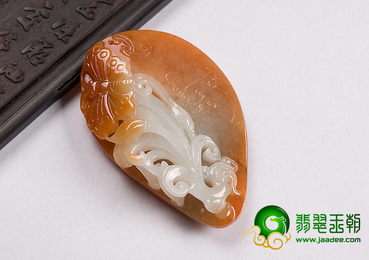 糯冰种红黄翡缅甸翡翠A货蝶恋花挂件