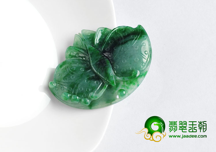 糯冰种飘翠缅甸翡翠A货蝴蝶挂件