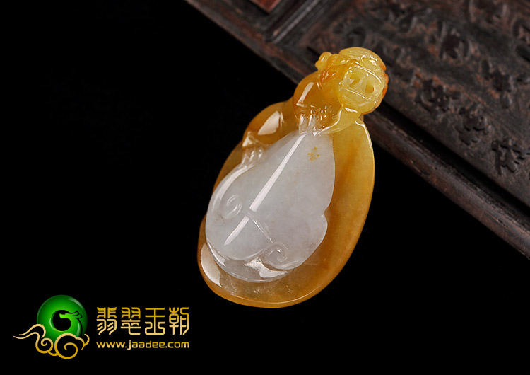 冰种黄翡缅甸翡翠A货事事如意挂件