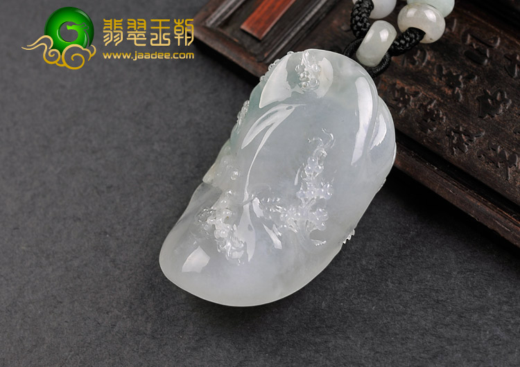 冰种飘翠缅甸翡翠A货喜上眉梢挂件