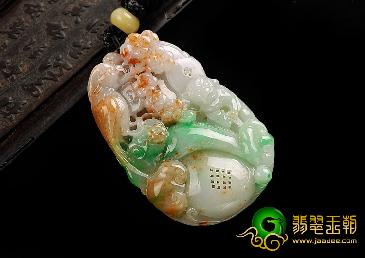 糯冰种三彩缅甸翡翠A货英明神武挂件