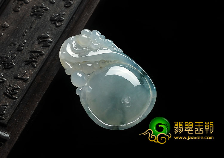 冰种飘花缅甸翡翠A货有求必应挂件