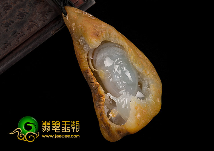 糯冰种黄翡缅甸翡翠A货美女挂件