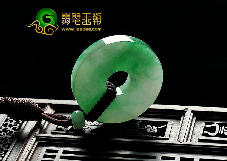 糯冰种翠色缅甸翡翠A货平安扣挂件