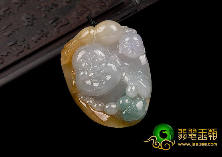 冰种三彩缅甸翡翠A货佛头挂件