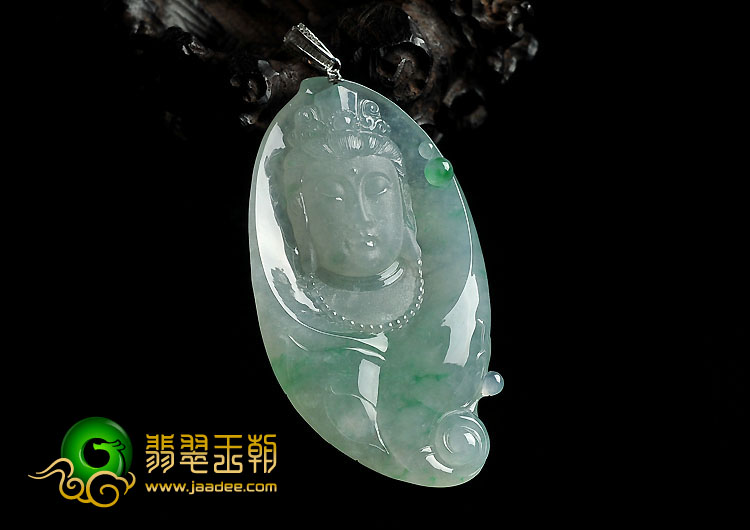 冰种飘翠缅甸翡翠A货观音头挂件