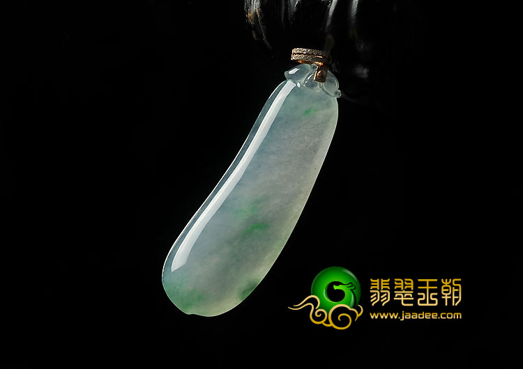 （超值推荐）冰种飘翠缅甸翡翠A货福瓜挂件