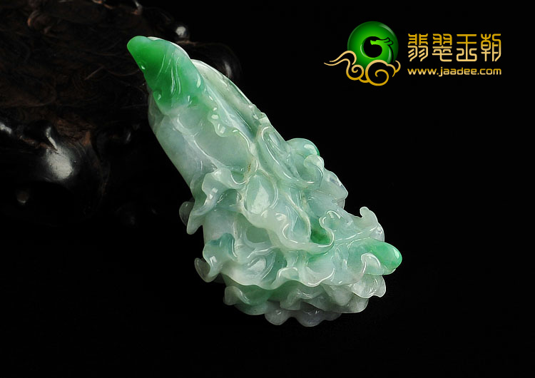 糯冰种飘翠缅甸翡翠A货白菜挂件